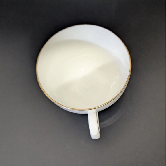 Wedgwood Cathay Bone China Tea Cup Floral Pattern Gold Trim Vintage England - Picture 6 of 9